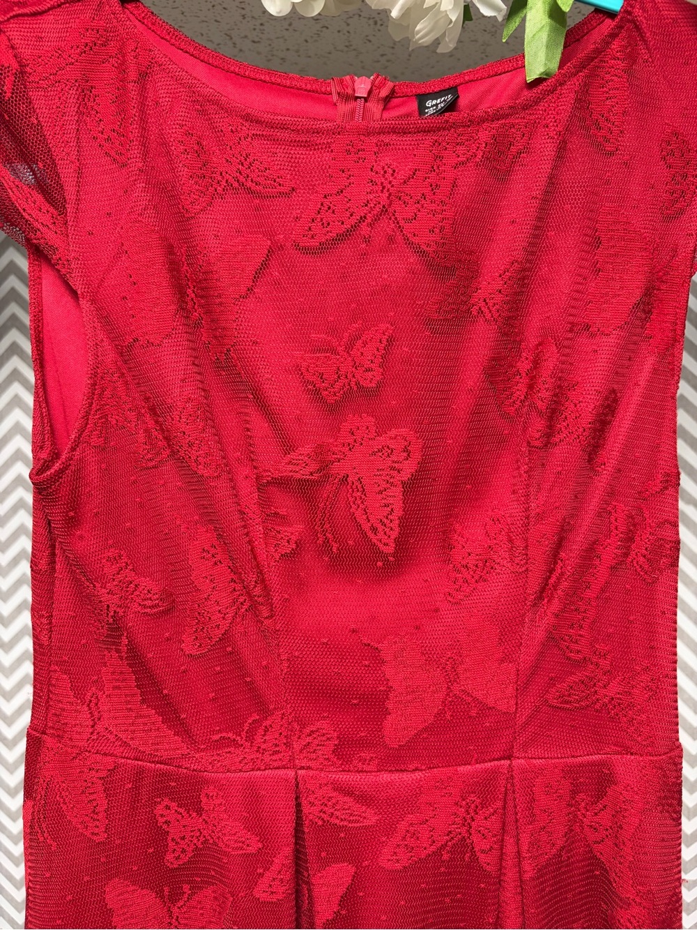 Elegant Red Lace Midi Dress w butterfly detail overlay - Picture 3 of 9